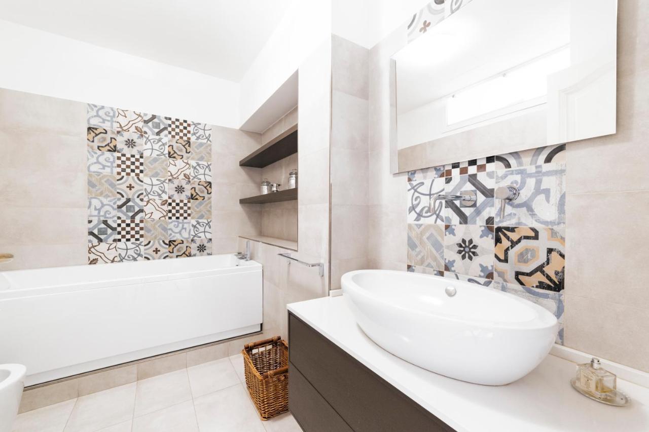 Loreto Elegant Flat Milan Extérieur photo